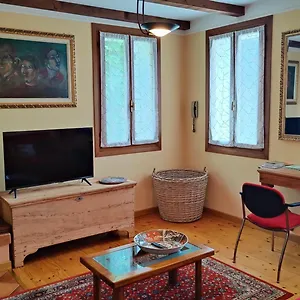 accogliente-appartamento-con-ampio-giardino.hotelinveneto.com/